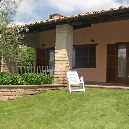 בית כפרי Rielli Capranica